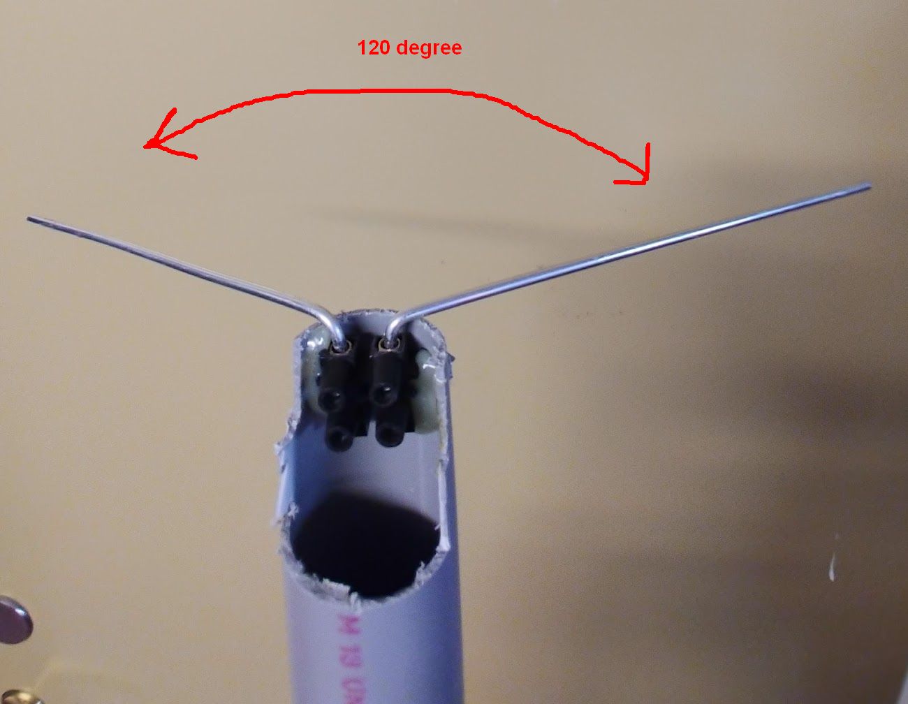 Vdipole for UHF build a simple satellite antenna AMSATSM
